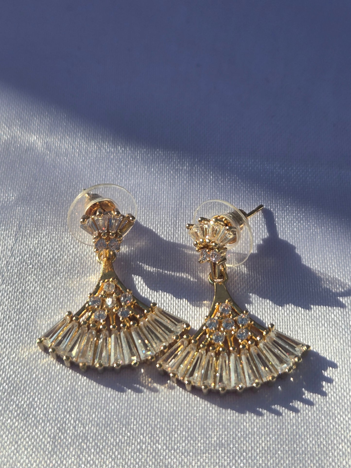 Dangling earrings