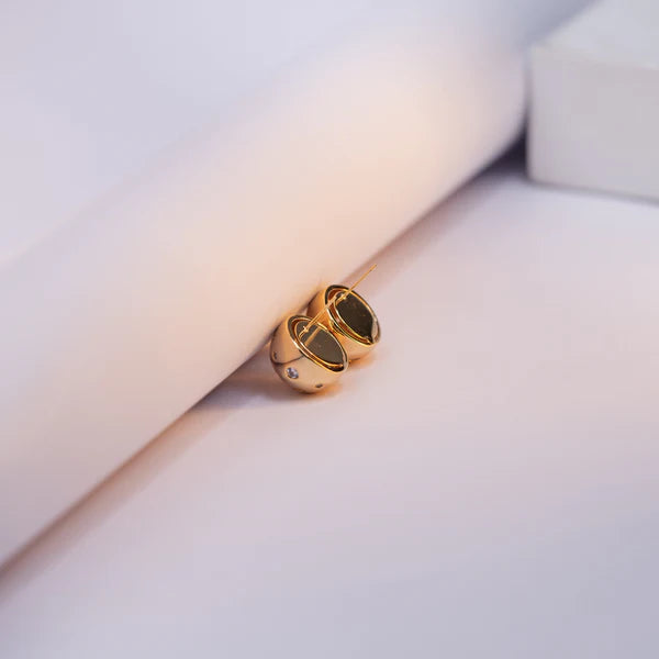 Gold plated spherical stud