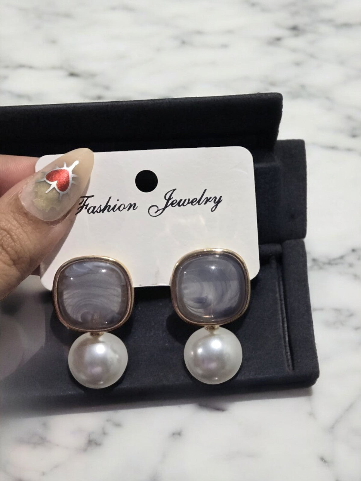 Rhinestone Pearl Stud