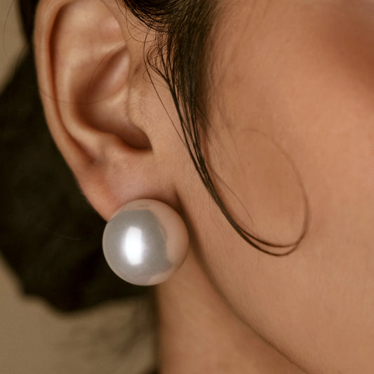 peral ball earrings